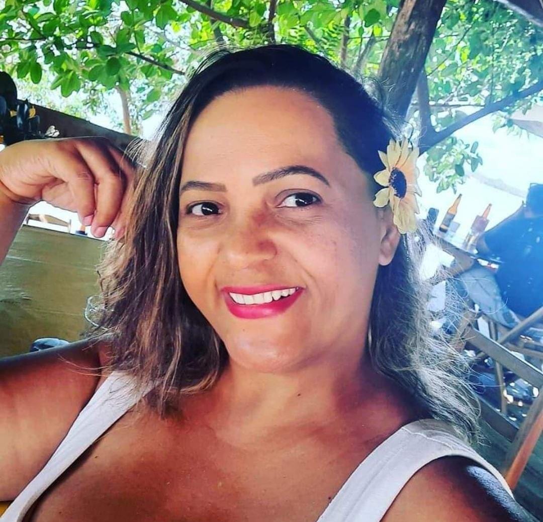 Foto de Me. Queziane Martins da Cruz